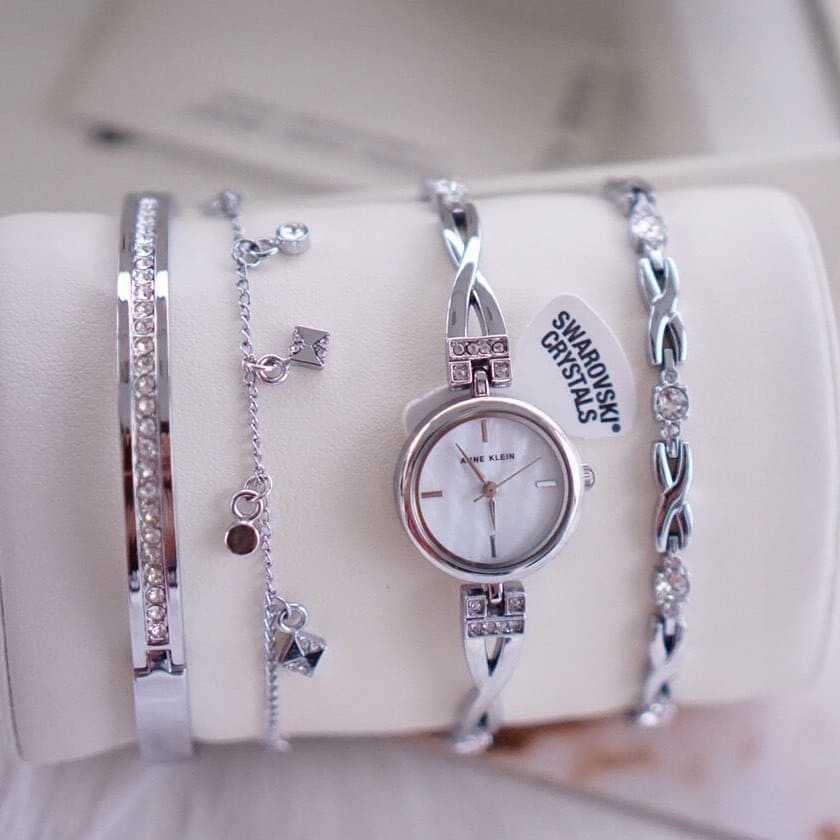 พร้อมส่ง นาฬิกาข้อมือผู้หญิง anne klein watch set