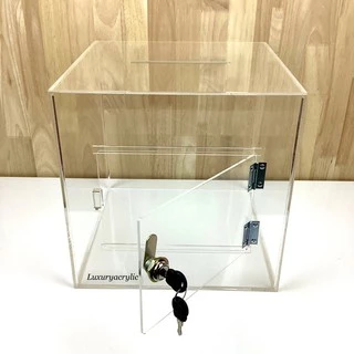 กล่องรับบริจาคอะคริลิคใส พร้อมกุญแจล็อก /Donation Box 30x30x30cm.