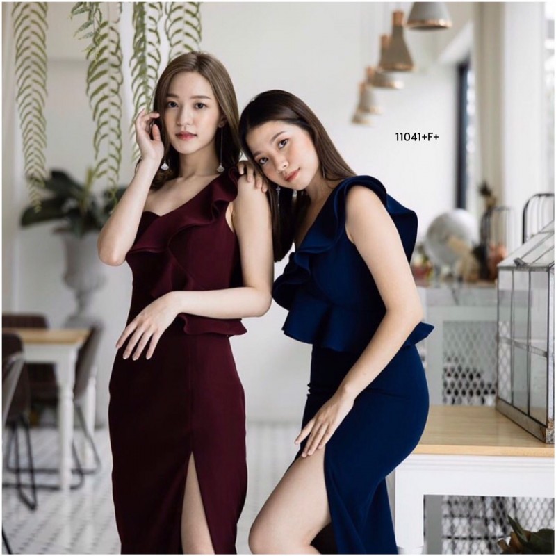 CS11041 เดรสเกาะอกสายระบาย 1 สาย