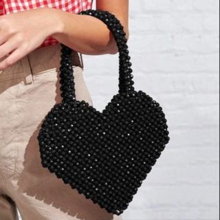 กระเป๋าลูกปัดรูปหัวใจพร้อมส่ง