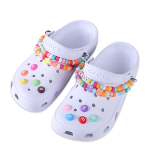 CROCS ชุดจี้ดอกไม้สีรุ้ง ดาว ลูกกวาด จิบิตซ์ โซ่ M&amp;M ถั่ว จิ๊บบิต เครื่องประดับสําหรับผู้หญิง รองเท้า จี้รองเท้า หมุดตกแต่ง