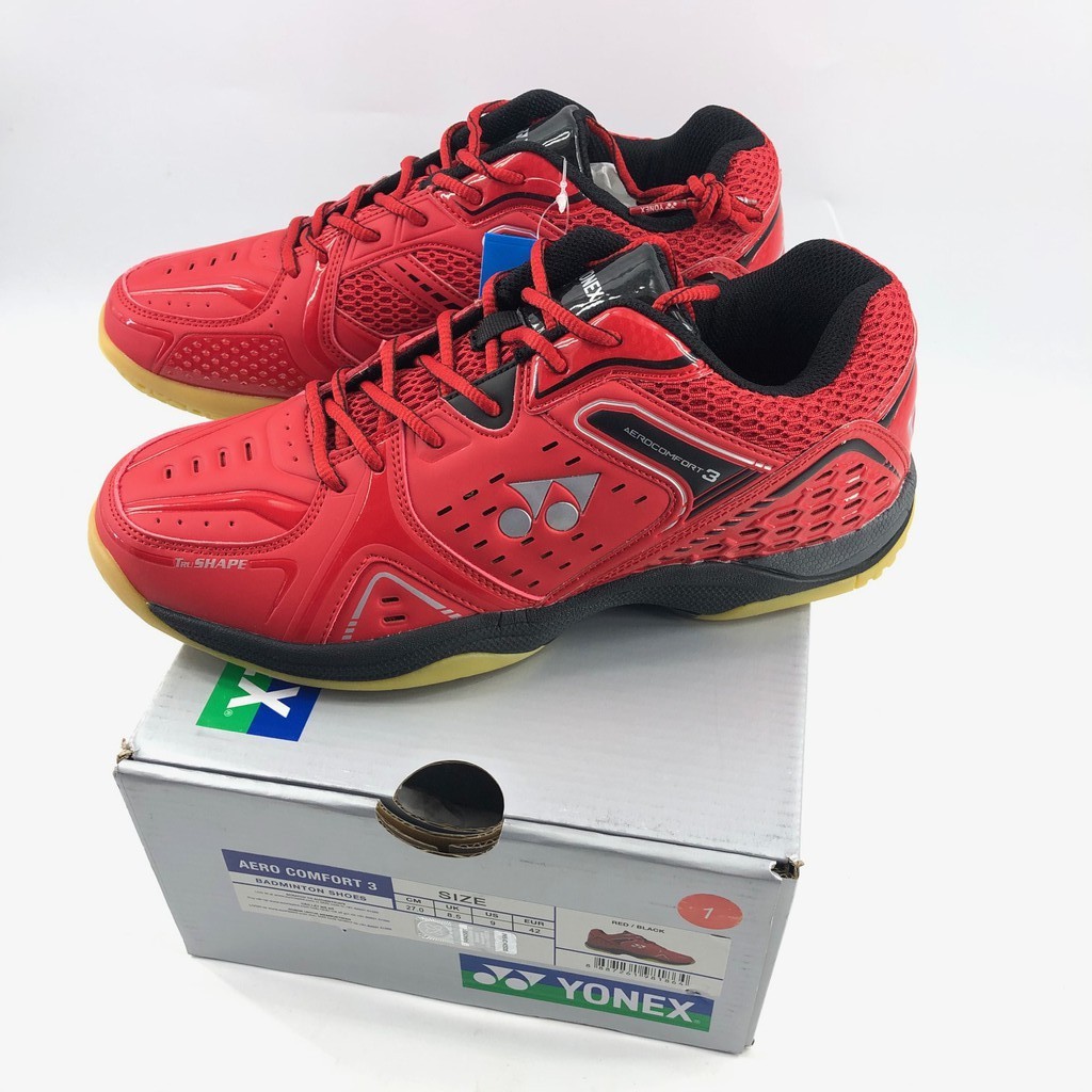 yonex aero comfort