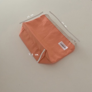 กระเป๋าพกพา color pouch leafenlife มี 2 สี