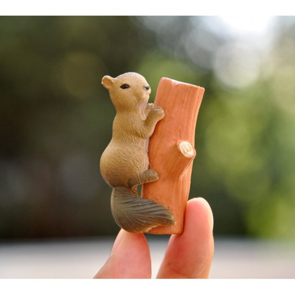 กระรอกน้อย [ เซต 4 ชิ้น ] ตุ๊กตาจิ๋ว โมเดลจิ๋ว แต่งสวน - รูปที่ 3