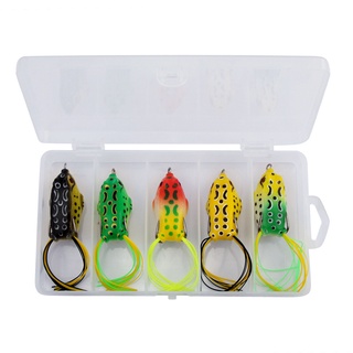 【CUNDA】 5 ชิ้น / ชุด พร้อมกล่องตกปลา เหยื่อกบ กบตีนเตะกบขาเต  ปลายาง เหยื่อยางพริ้ม หนอนยางหางโบก เหยื่อตกปลา พร้อมตะขอ เหยื่อตกหมึก ดึงดูดความสนใจของปลาได้เป็นอย่างดี เนื้อยางนิ่มหางพริ้วตกปลากะพงปลาช่อนมีร่องท้อง กบยาง VIB เหยื่อปลอมยาง เหยื่อตกปลาหน้าด