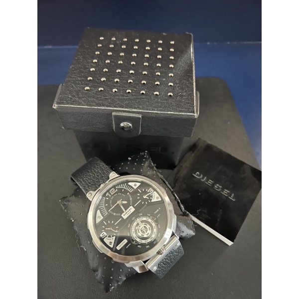 Dz7379 diesel watch sales