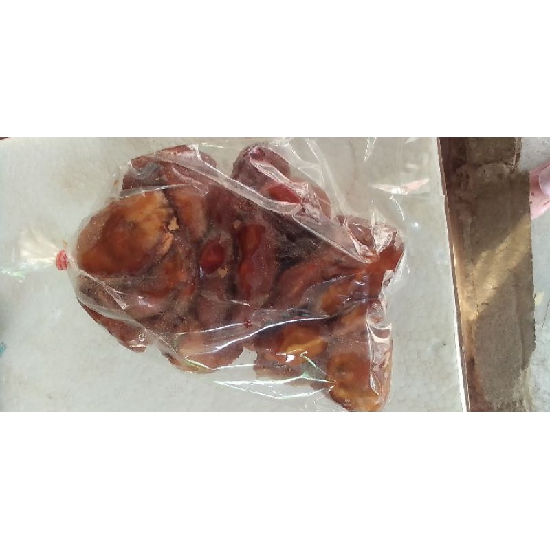มะขามเปรี้ยวแกะเปลือกแล้วถุงละ25บาท