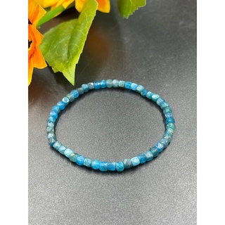 Apatite box shape รูปทรงกล่องอะพาไทต์