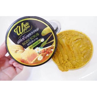 White Aura Scrub สครับนางงามไวท์ออร่า สูตรไพลนมผึ้ง (350g.)