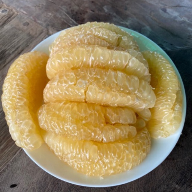 Premium ส้มโอขาวน้ำผึ้ง White Honey Pomelo ส้มโอนครปฐม สามพราน ต้นส้มโอ