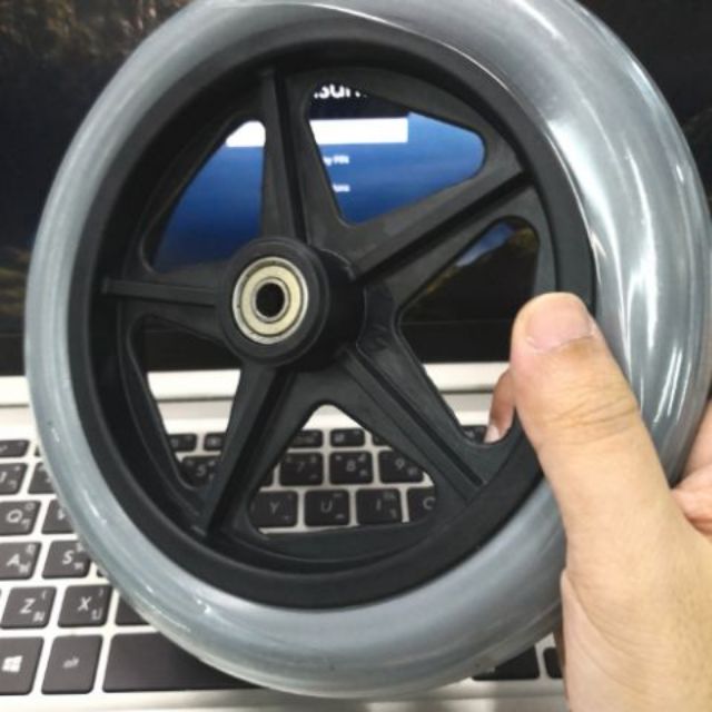 ล้อรถเข็นวิลแชร์​ ขนาด8นิ้ว