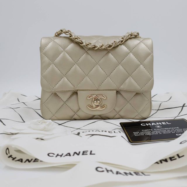 Used like new : Chanel Mini 7" SQ Gold Caviar GHW Holo23