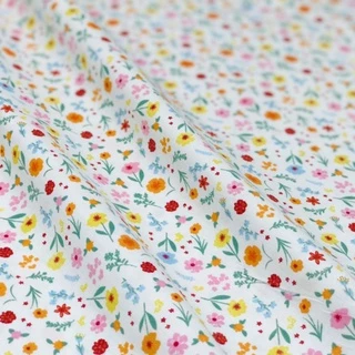 ⭐️อ่านรายละเอียดก่อนสั่งนะคะ⭐️วัดตัดครั้งละ 1/2ม. ตัดต่อดนื่องได้ ผ้าcotton 100% หน้ากว้าง 64“พร้อมส่ง