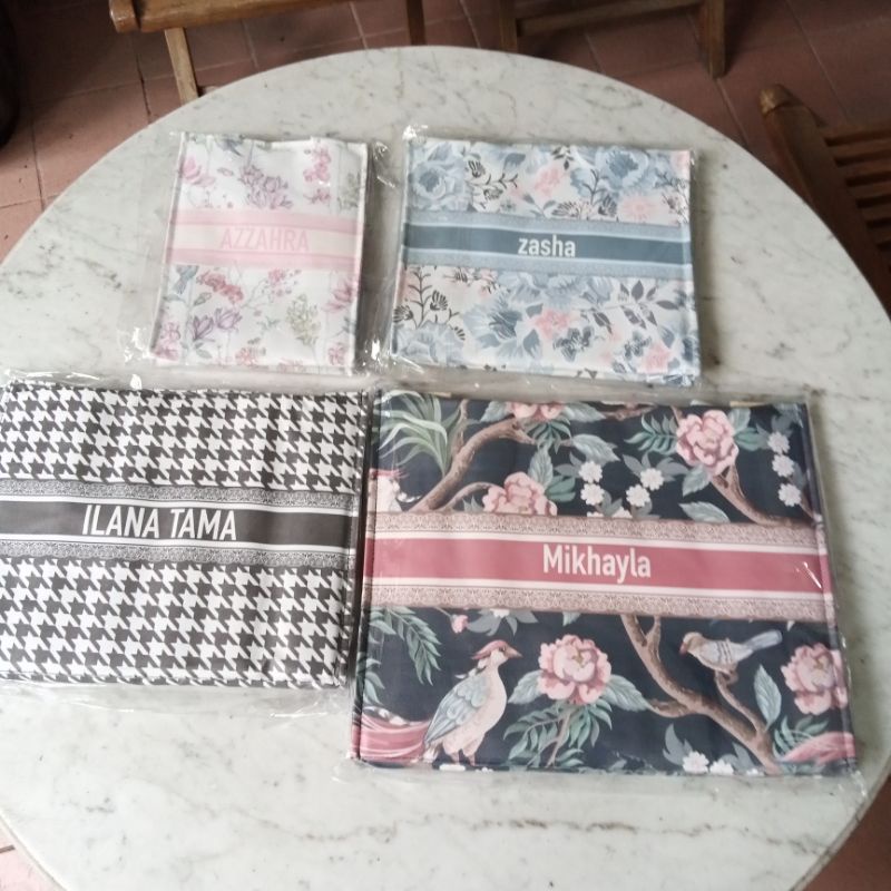 พิเศษสําหรับการจัดส่งและจัดส่งหมวกเป็น ALREADY DP