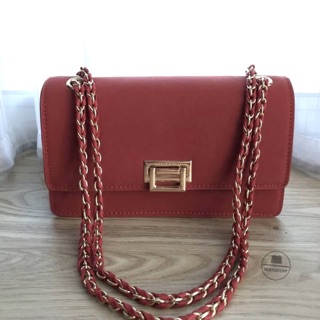 Charles &amp; Keith Push-Lock Shoulder Bag สี clay (outlet)