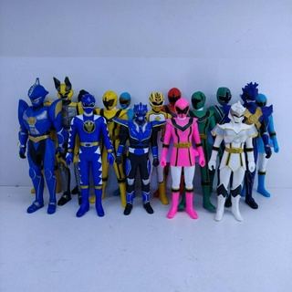 โมเดลขบวนการห้าสี Model Figure Super sentai-28- ซุปเปอร์เซนไตของใหม่  ของญี่ปุ่นเเท้ 7 นิ้ว