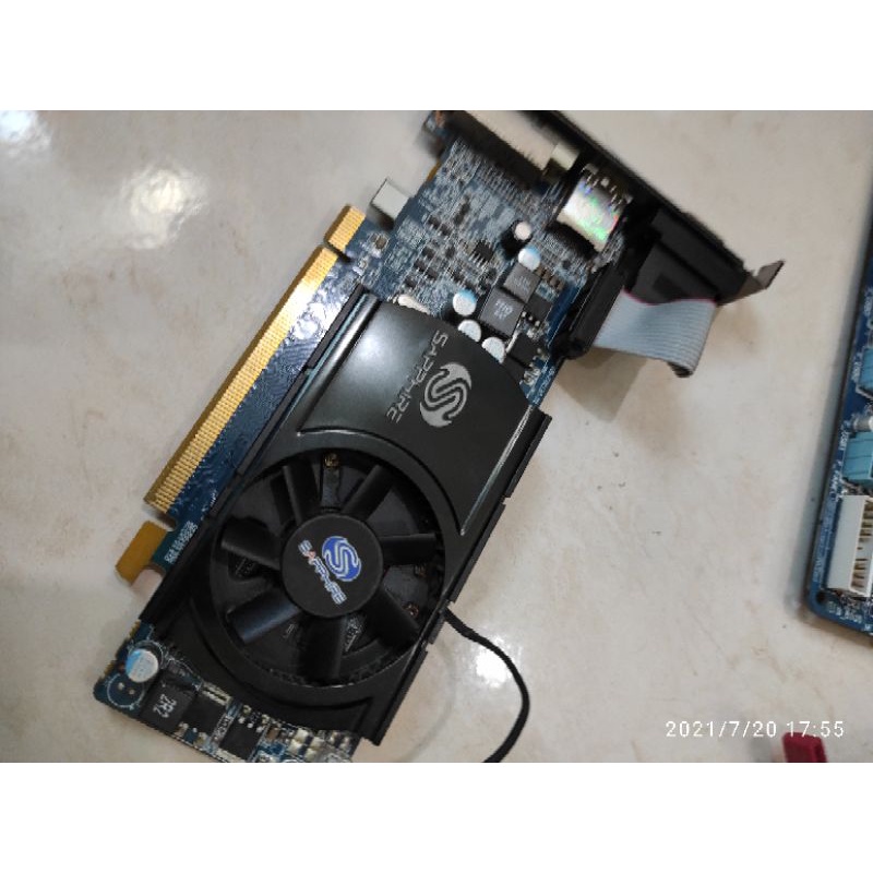 กราฟิกการ์ด Radeon HD Sapphire HD5570 PCIE