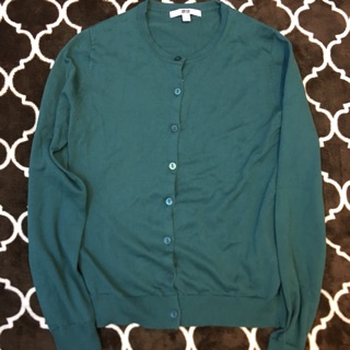 เสื้อ Cardigan Uniqlo สีเขียว size S  ของใหม่!!