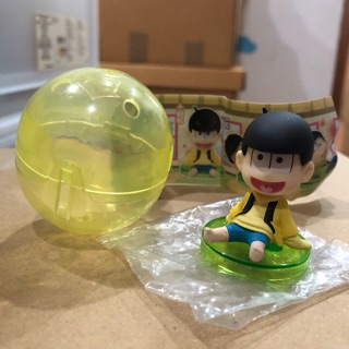 Osomatsu San Gashapon โอโซมัตสึ กาชาปอง เหลือง Jyushimatsu San