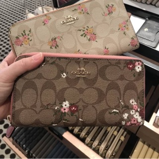 พร้อมส่ง Coach กระเป๋าสตางค์ซิปรอบ