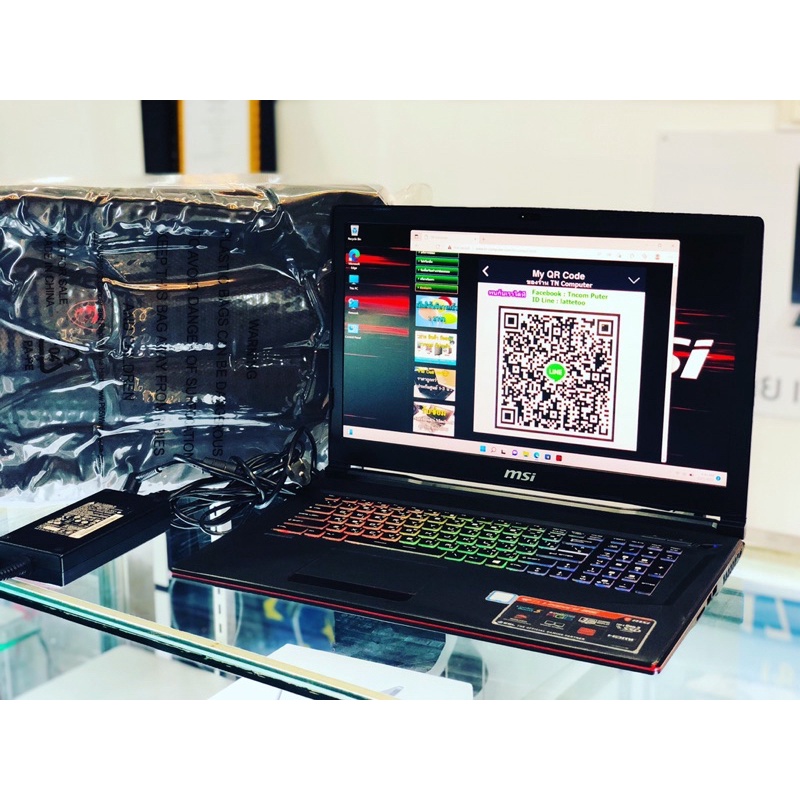 ขาย MSI GP73 8RE-647TH Leopard  หน้าจอ 17.3 นิ้ว 4K