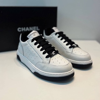 CHANEL SNEAKER รองเท้าผ้าใบ 2022 COLLECTION  แบบผูกเชือก สำหรับผู้หญิง