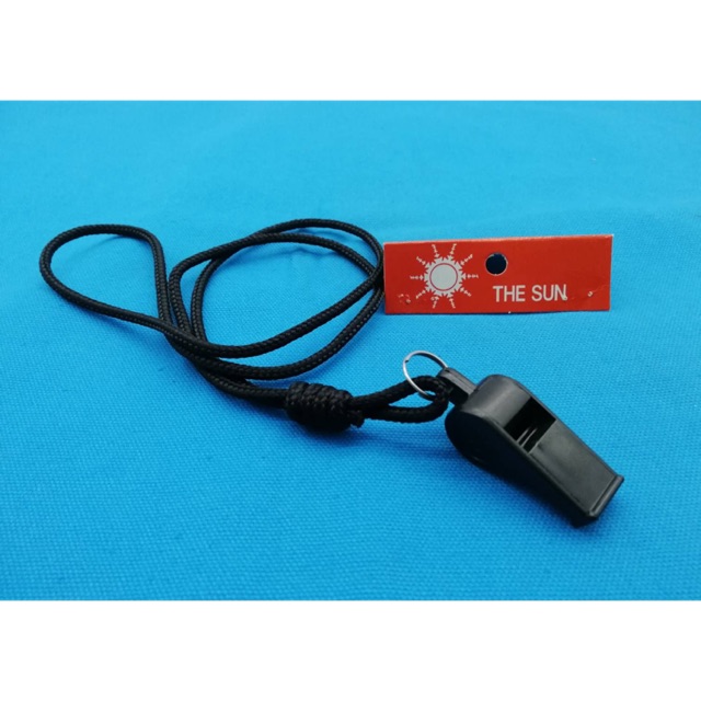 **เส้น** นกหวีด พร้อมสายนกหวีดสีดำ THE SUN Whistle (TPshopping)