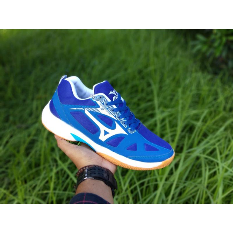 MIZUNO รองเท้าแบดมินตันมิซูโน่ล่าสุด || รองเท้าแบดมินตันกันลื่นล่าสุด