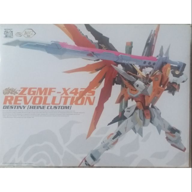 MG 1/100 DESTINY GUNDAM HEINE MOMOKO