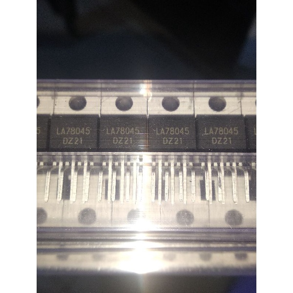 IC LA แนวตั้ง 78045 IC LA78045