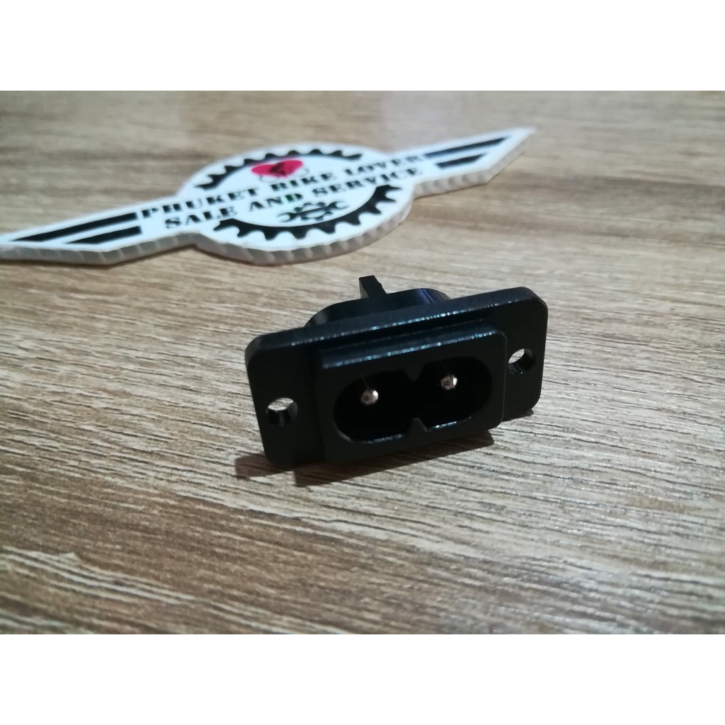 1 ชิ้น Plug 2Pin IEC 320 C8 ปลี๊ก 220V แบบเลข 8 ลงกล่อง เต้าเสียบ 2 ขา ปลั๊กแบบลงแท่น ปลั๊กเลข 8 ac220v socket