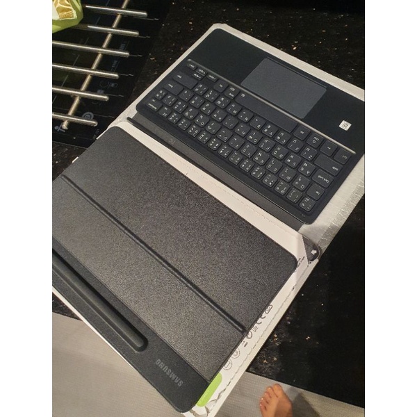 Keyboard Cover Tab S7/S7+ แป้นพิมพ์  Thai -Eng ของแท้ จากศูนย์  used ไม่กี่ครั้ง สภาพนางฟ้า99.5%