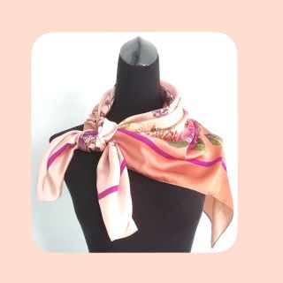 ผ้าพันคอ ผ้าพันคอสายใจไทย ผ้าคลุมไหล่ scarf