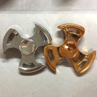 พร้อมส่ง fidgetspinner งานเหล็ก