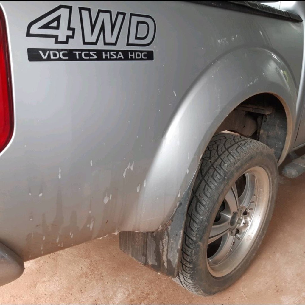 สติ๊กเกอร์แบบดั้งเดิมรถ ติดแก้มท้ายรถ NISSAN NAVARA ปี 2015 คำว่า 4WD ...