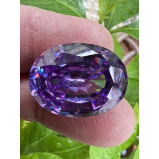 Violet Diamond 13x18 mm oval shape 25 carats l