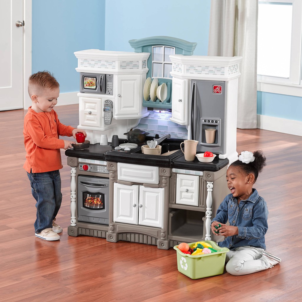 ของเล่นชุดครัวจำลอง Step2 LifeStyle Dream Kitchen