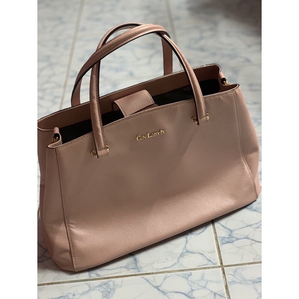 ส่งฟรีกระเป๋าผู้หญิง Guy Laroche หนังวัวแท้ มือ2 สีโรสโกลด์