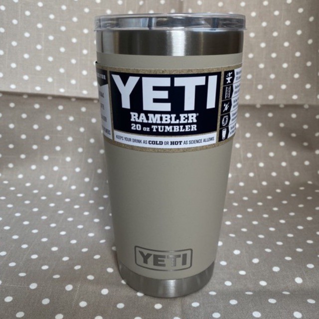 YETI Rambler 20 oz Tumbler สี Sand Magslider Lid แก้วเยติของแท้ ของใหม่ พร้อมส่ง