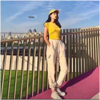 ชุดเซ็ทเสื้อครอปการ์ตูน+กก.ยาวjogger
