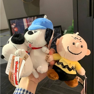โมเดล⌵ Snoopy โอลาฟชาร์ลีบราวน์ตุ๊กตาตุ๊กตาการ์ตูนน่ารักจี้เครื่องประดับกระเป๋าเครื่องประดับพวงกุญแจ