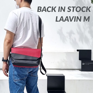 กระเป๋าสะพายข้าง Laavin Crossbody Bag ขนาด M