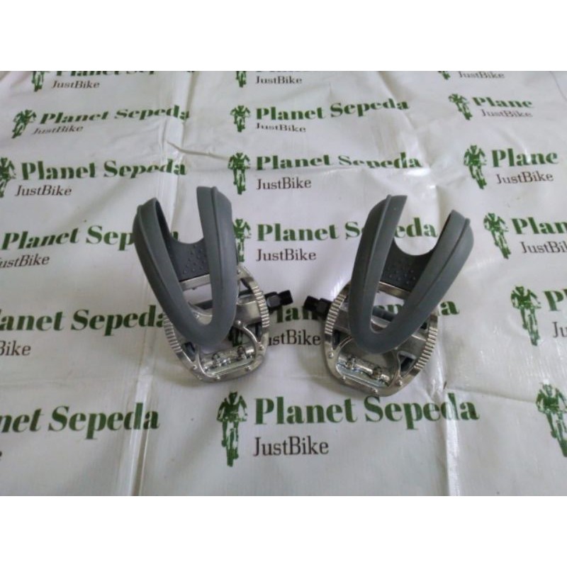 Pedal United FP-966B Toe Clip Toeclips Strap Alloy