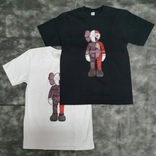 เสื้อยืดผ้าฝ้ายพิมพ์ลายแฟชั่นyMlq    มาก     ไม่ต้อง     ลาย    ใหม่ Kaws T-shirt 100% cotton