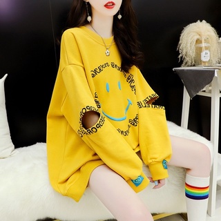 เสื้อยืดโอเวอร์ใซส์แขนยาว เสื้อกันหนาว เนื้อผ้าคอตตอน ลายปักเหว้าตรงศอก
