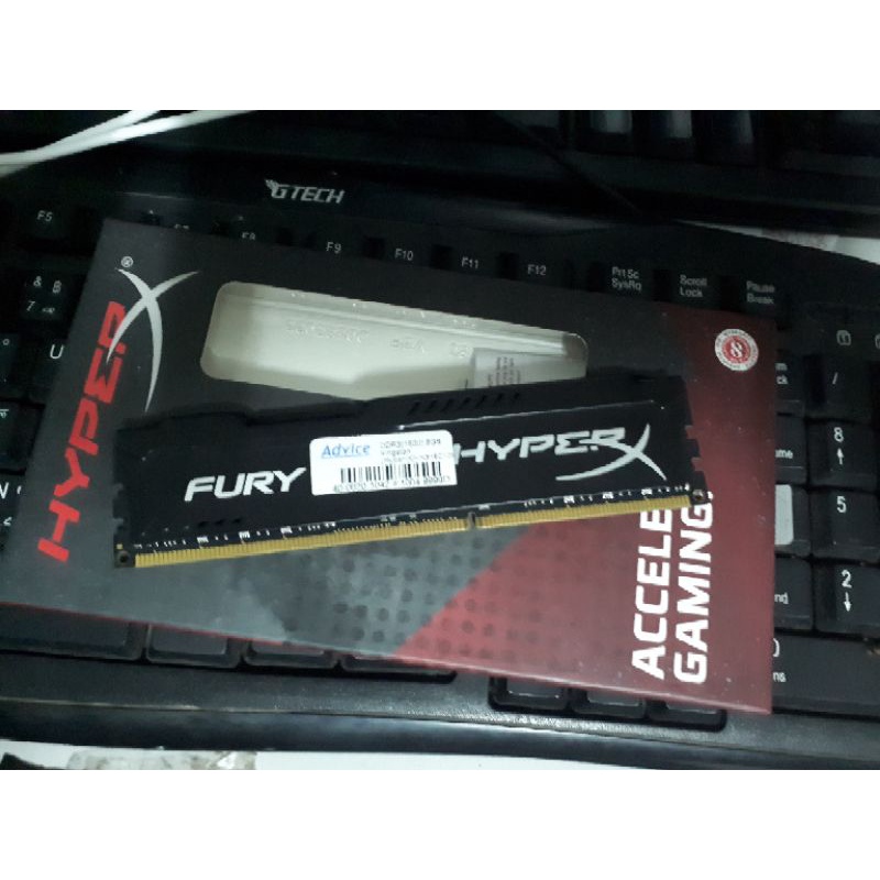 ram ddr3  8g bus 1600  kingston  fury hyperx