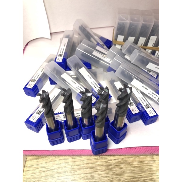 เอ็นมิลคาร์ไบด์ ,Carbide 4ฟัน