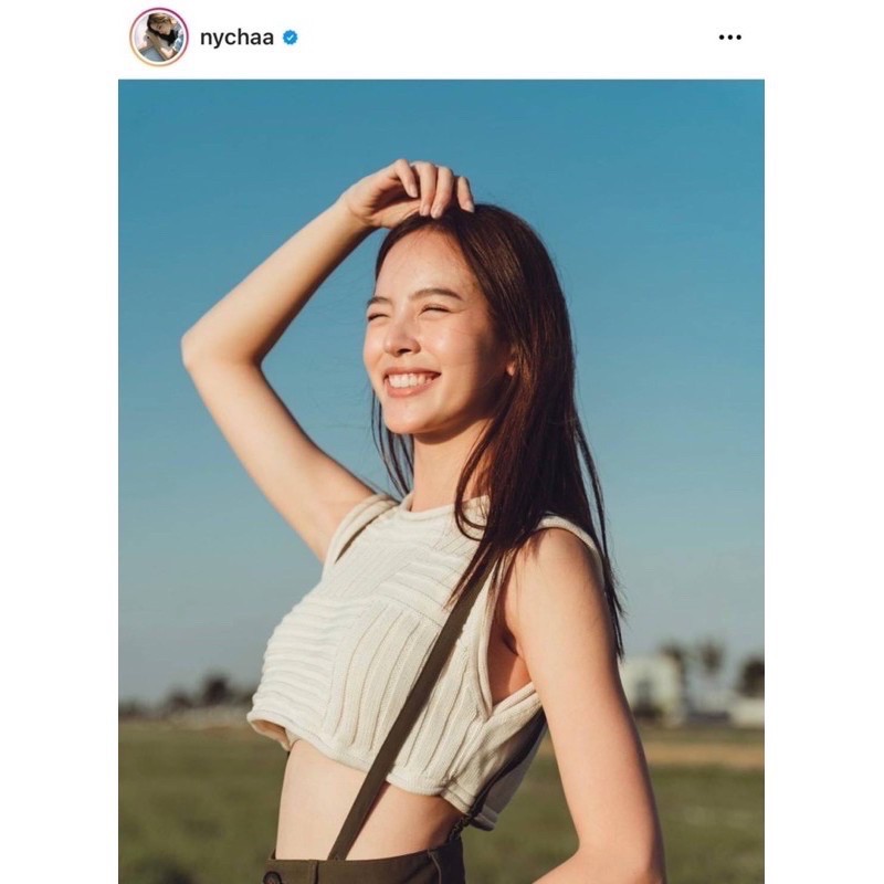 เสื้อครอปไหมพรหม crop knit สายฝอฮอตสุดในตอนนี้