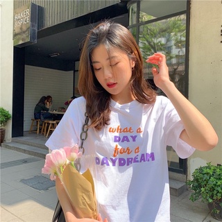 Tee เสื้อยืดชาย Seoul.Fluffy เสื้อยืดผู้หญิง สกรีนข้อความ day dream ชิคๆ สไตล์เกาหลี ผ้านิ่ม ใส่สบาย