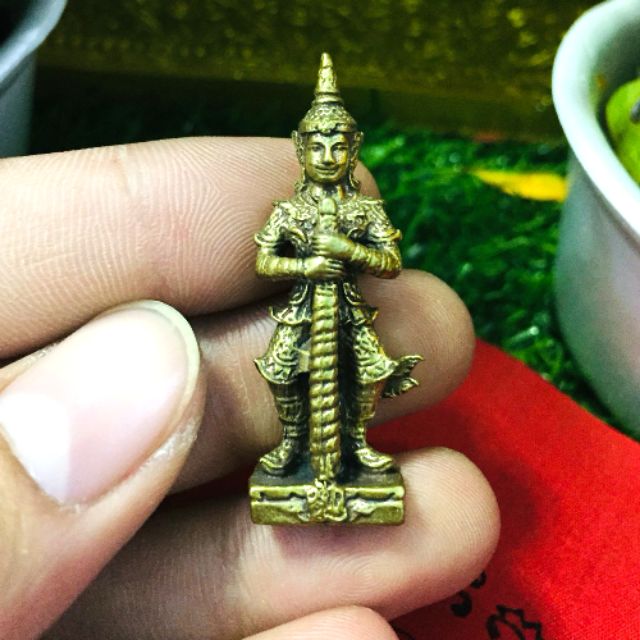 ท้าวเวสสุวรรณหน้าเทพ มหามงคลเสาร์5 ทองเหลือง